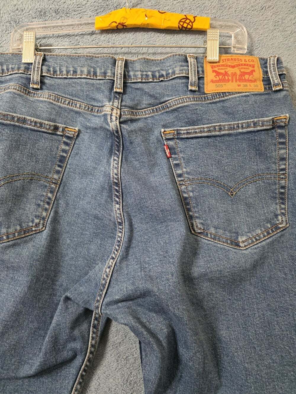 Levi’s 505 Jeans 38x30 Men’s Straight Fit Medium Wash Blue